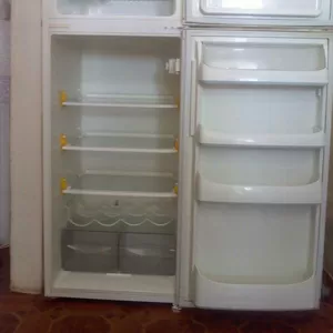 Холодильник ARDO .Высота 140см .Без единого ремонта, в отличном состоян