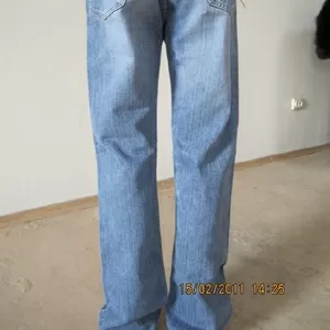 распродажа джинсов
