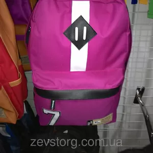 Фирменный рюкзак для ребенка