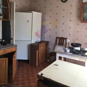 Трехкомнатная квартира в Александровском районе