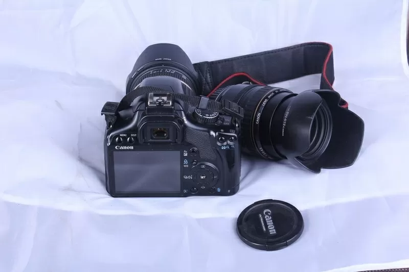 Продам ﻿Canon EOS 450D   2 объектива   2 флешки   сумка 2