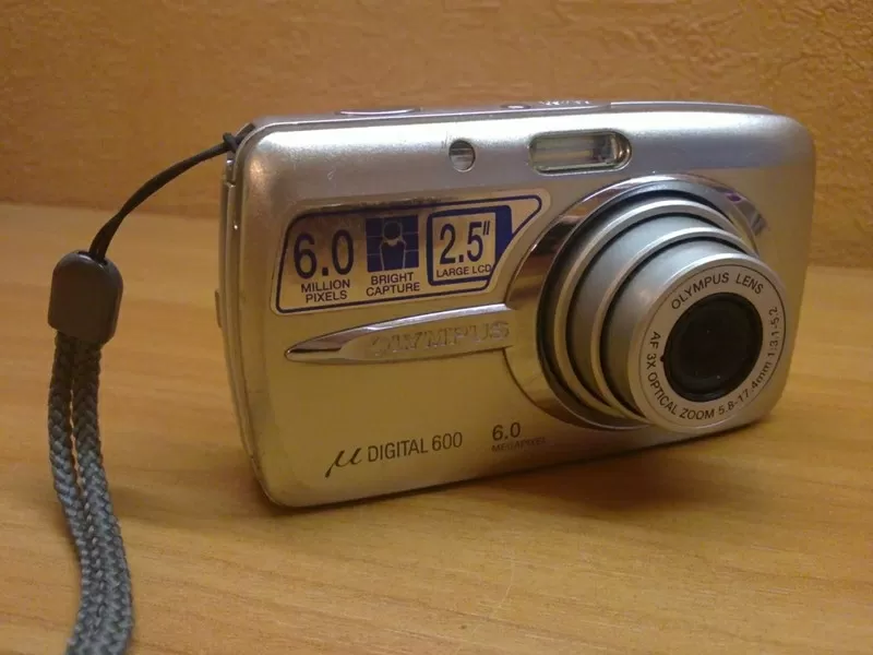 Продам фотоаппарат OLYMPUS DIGITAL 600