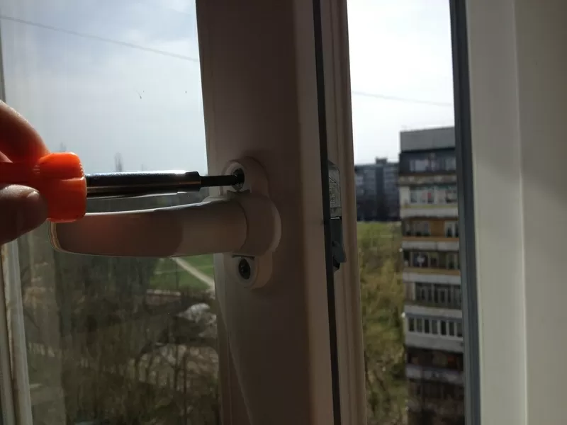 Ремонт металлопластиковых окон и балконных дверей в Запорожье 