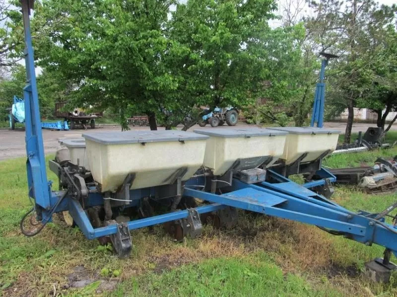 Сеялка точного высева Kinze 3000 6R70,  б/у,  Запорожская обл 3