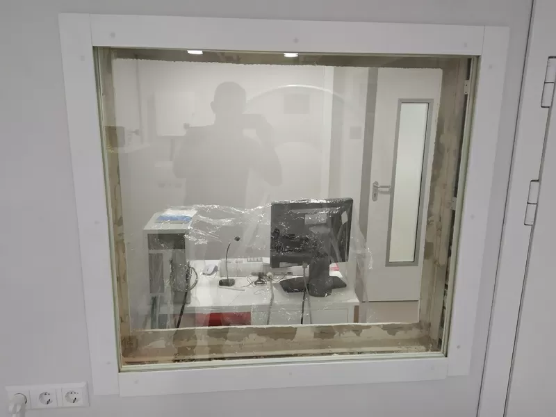 Рентгенозащитное окно 350х350мм 2