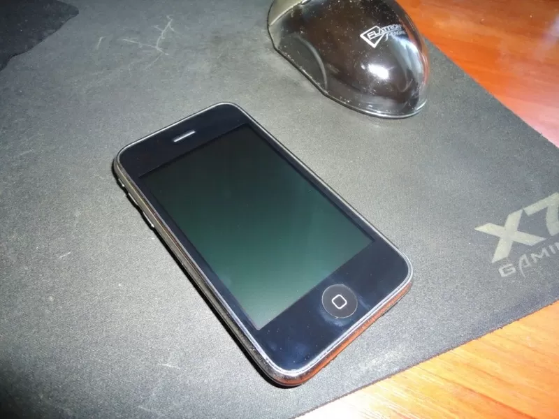 IPhone 3GS  16 гб